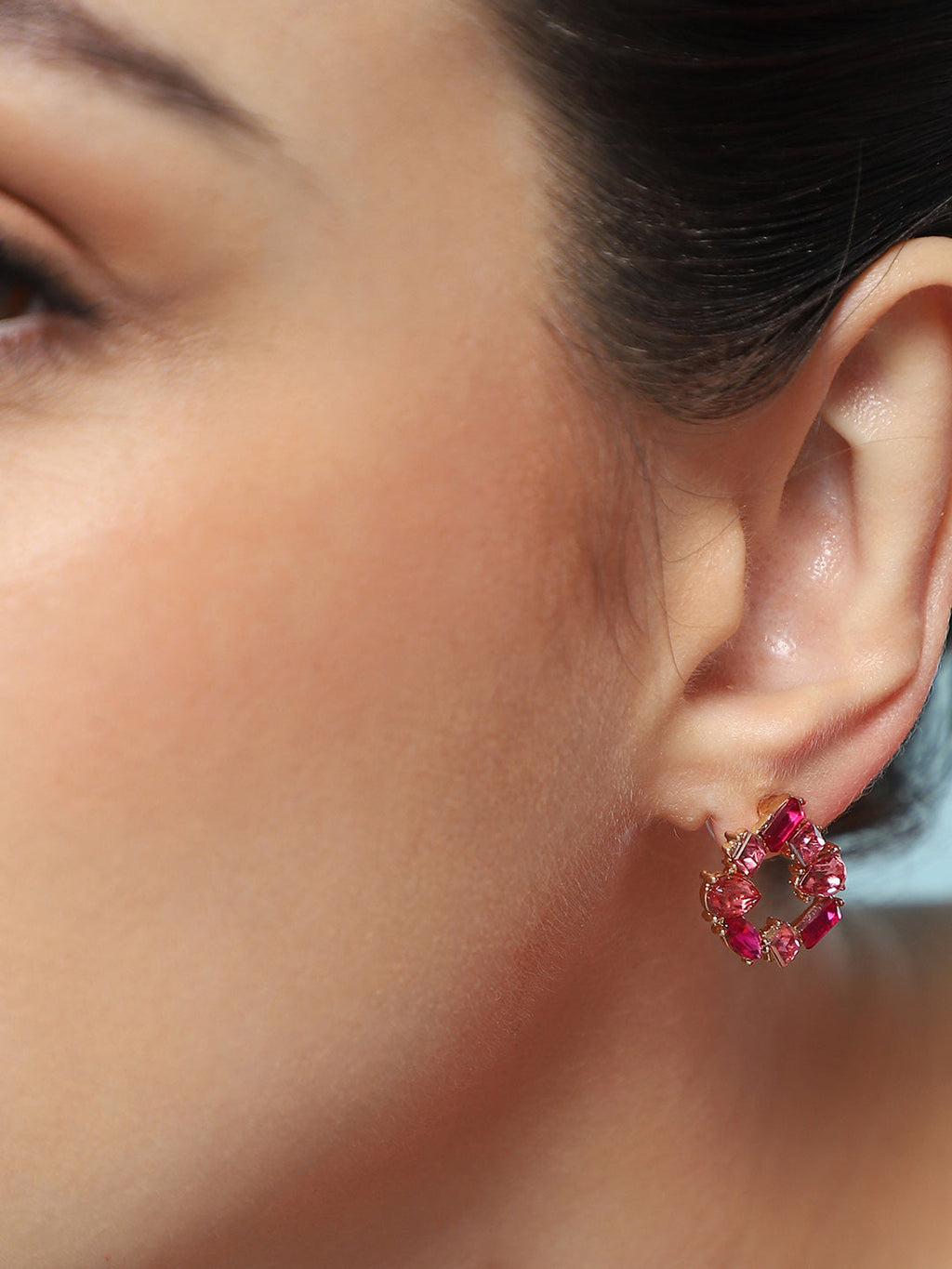 Women's The Crystal-Teardrop Stud Earrings - Fuchsia Pink