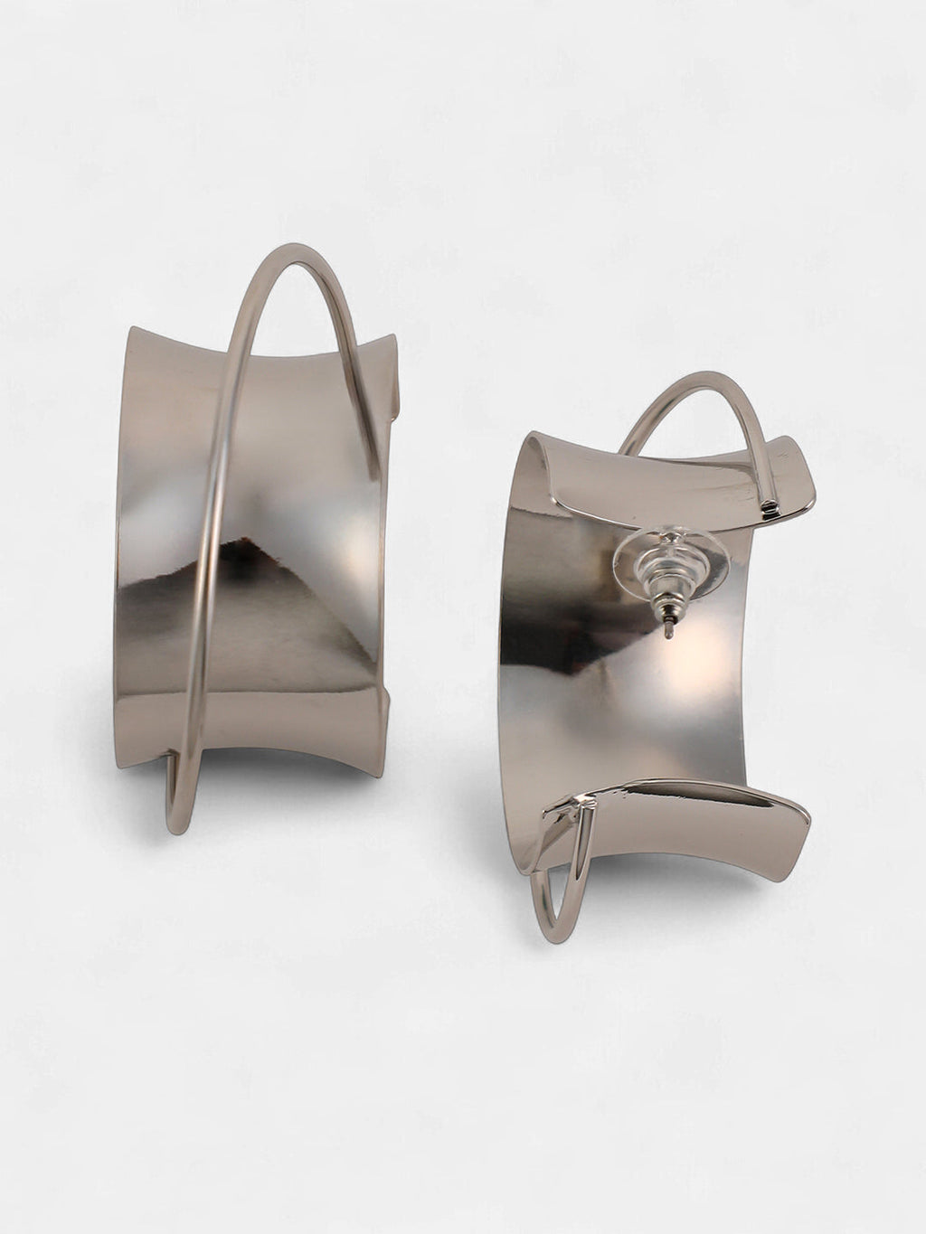 The Chunky-Orbiter Half-Hoop Earrings - Metallic Silver