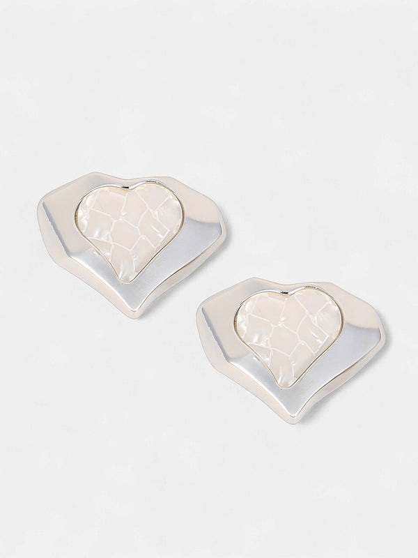 The Coeur-Edge Stud Earrings - Metallic Silver