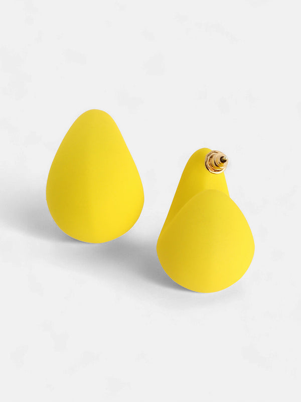 The Medium Semi-Chunky Hoop Earrings - Lemon Yellow