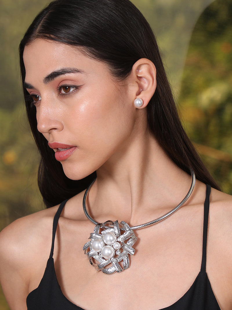 The Pearl Bloom Jewellery Set - Silver