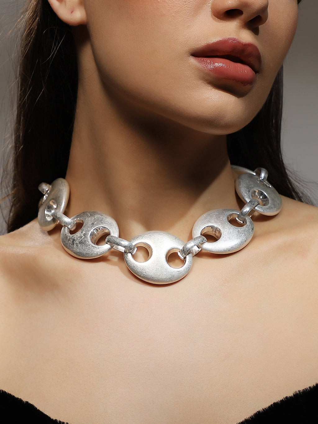 The Bolt Collar Necklace - Metallic Silver