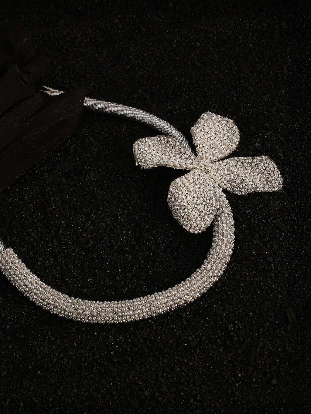 The Bling-Petalia Statement Necklace - Crystal Silver