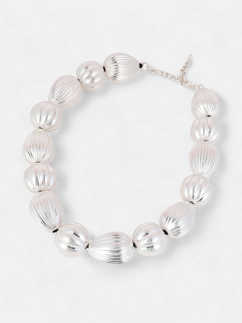 The Ribbed-Ovoid Collar Necklace - Metallic Silver