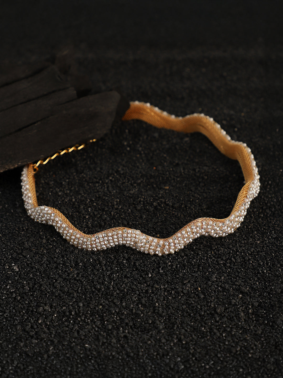 The Crystal-Swirl Choker Necklace - Crystal Silver