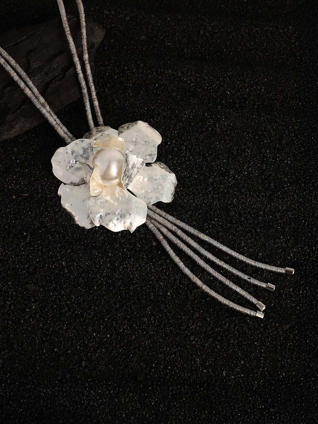 The Flora-Bloom Long Necklace - Metallic Silver