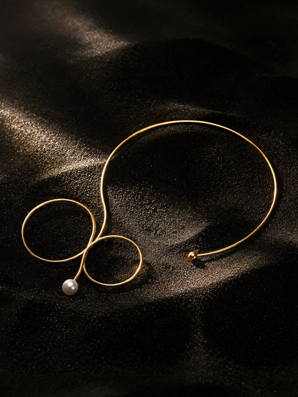 The Minimal Pearl Charm Necklace