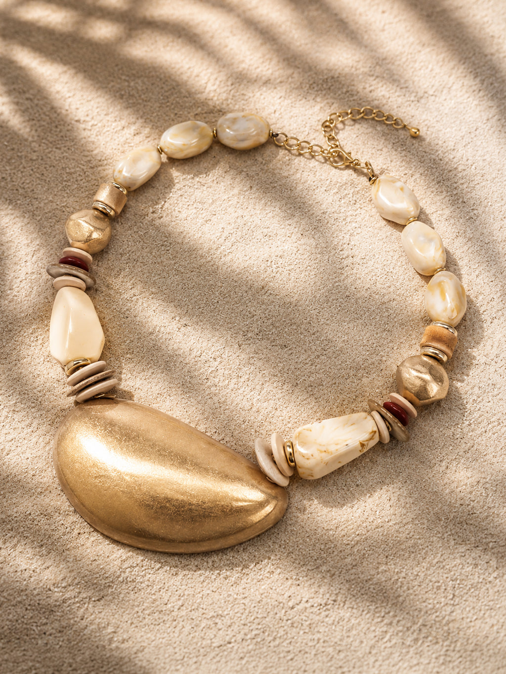 The Golden Seashell Beaded Necklace