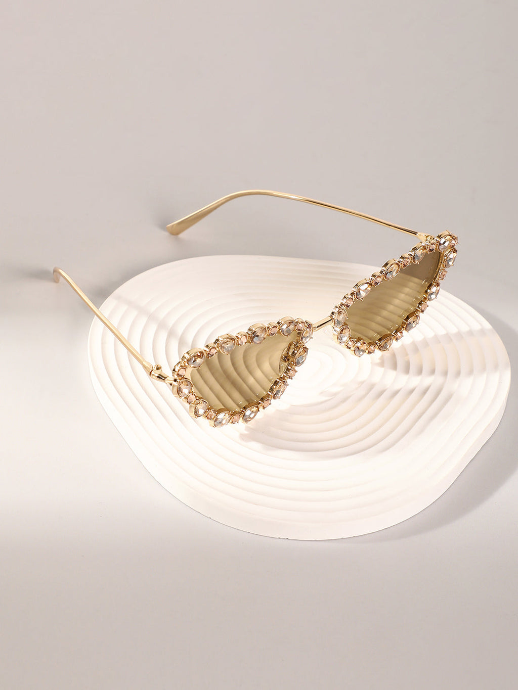 The Bijou Cateye Sunglasses - California Gold