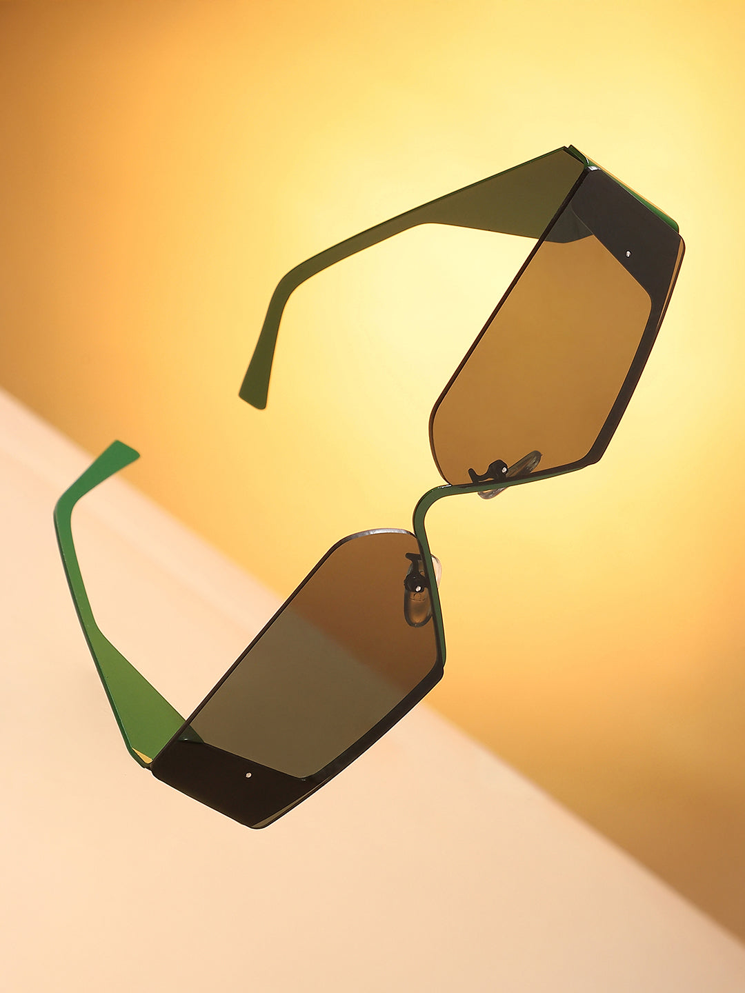The Electra Shield Sunglass - Jungle Green