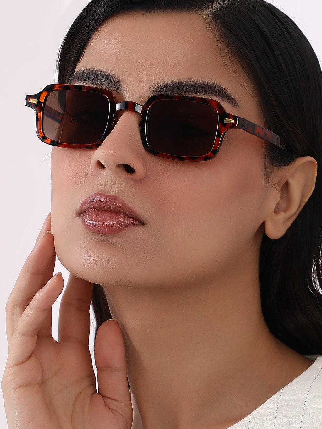 The Sonic Rectangular Sunglass - Coffee Brown