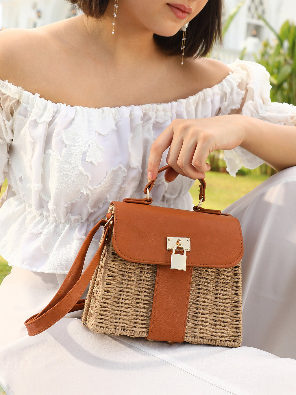 The Riviera-Straw Hand Bag - Chocolate Brown