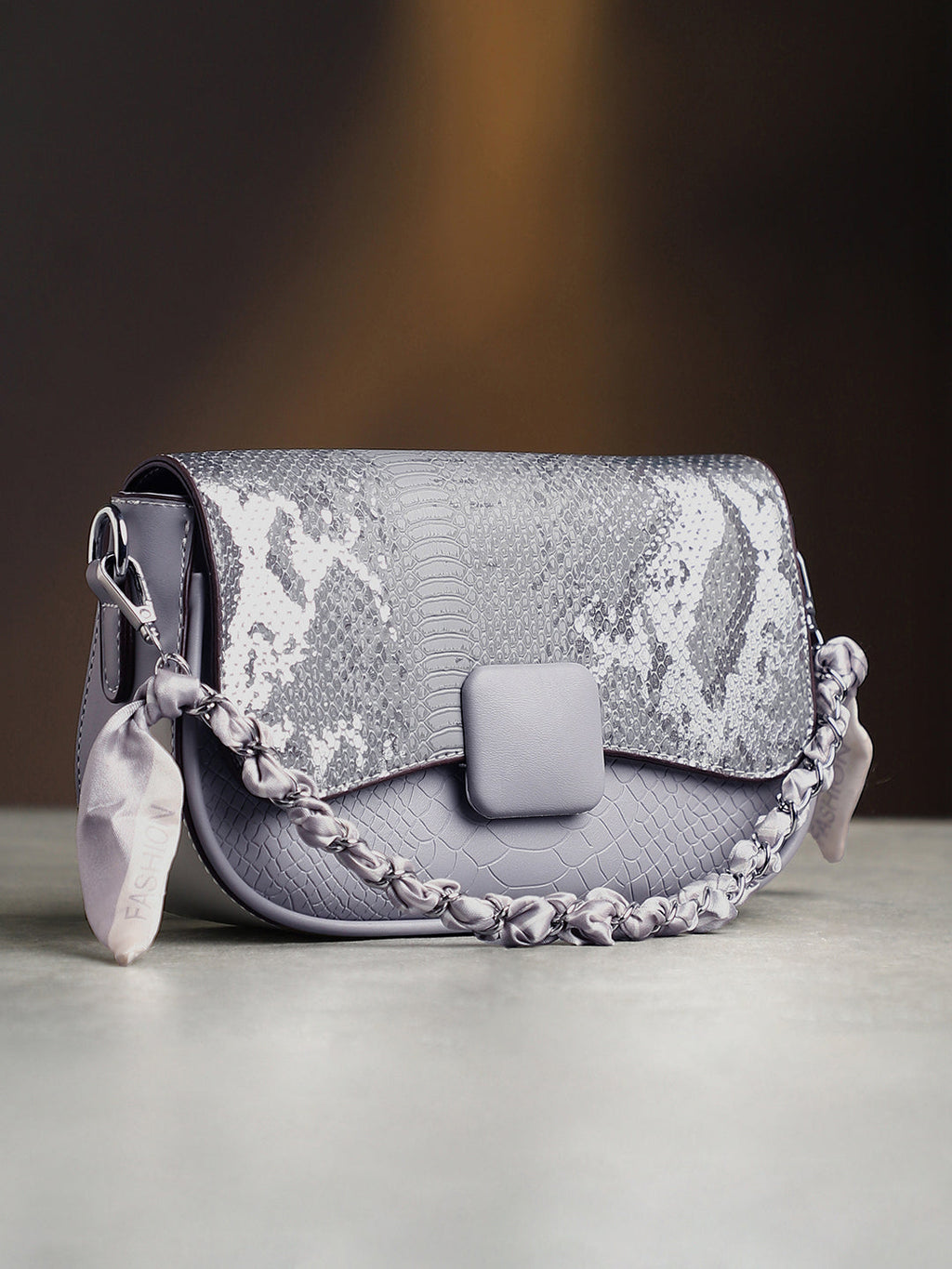 The Coilmark Curve Hand Bag - Moon Grey