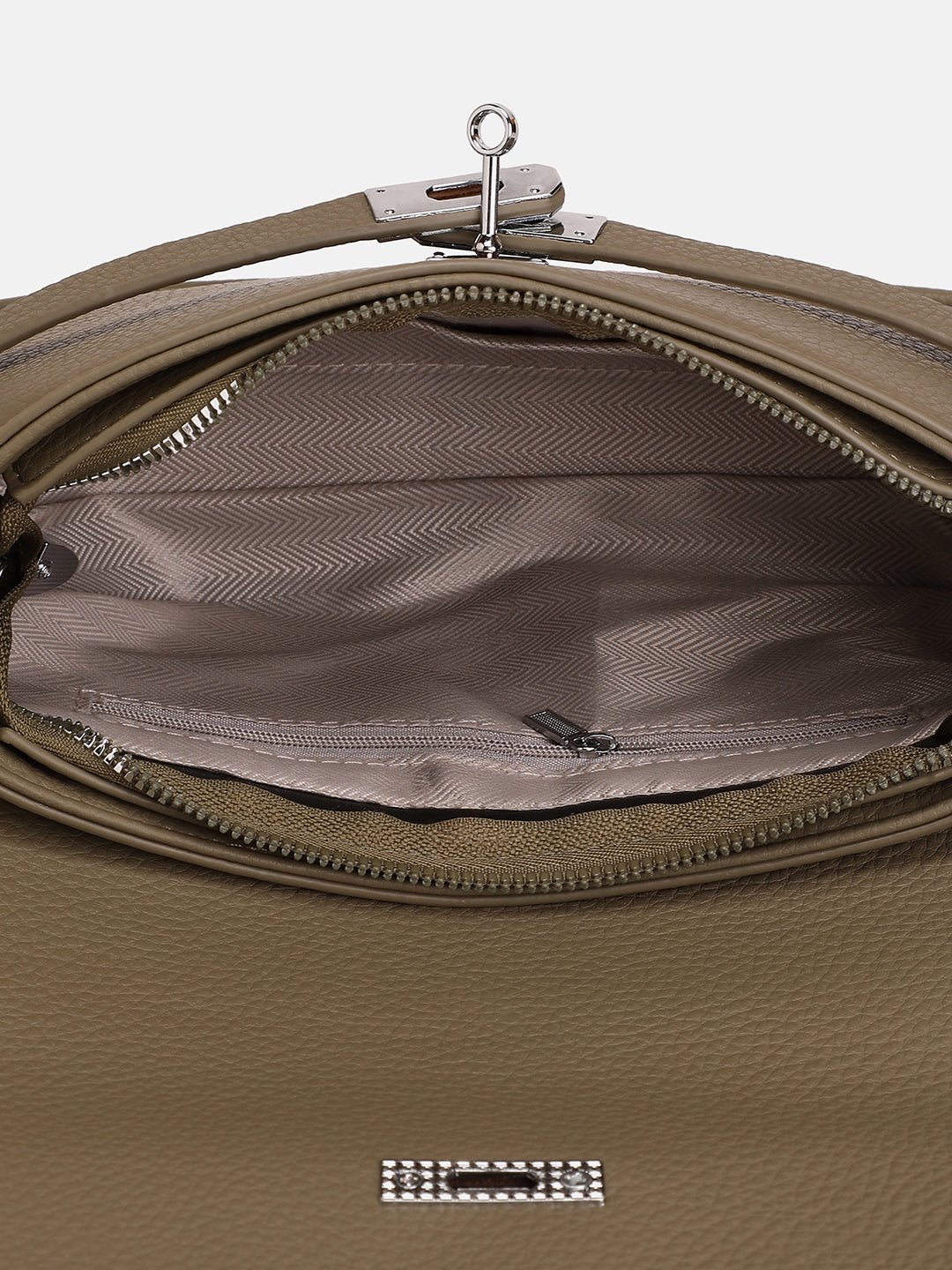 The Overlap-Curve Sling Bag - Olive Green
