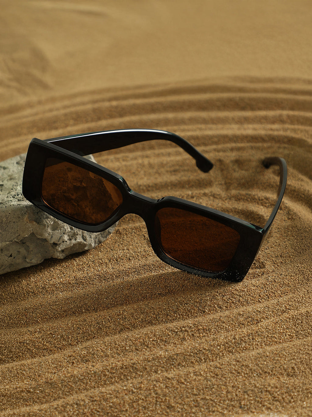 The Chunky-Retro Rectangular Sunglass - Onyx Black