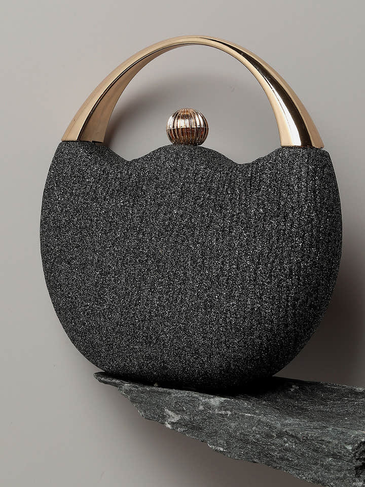 Glimmering Glitz Black Clutch