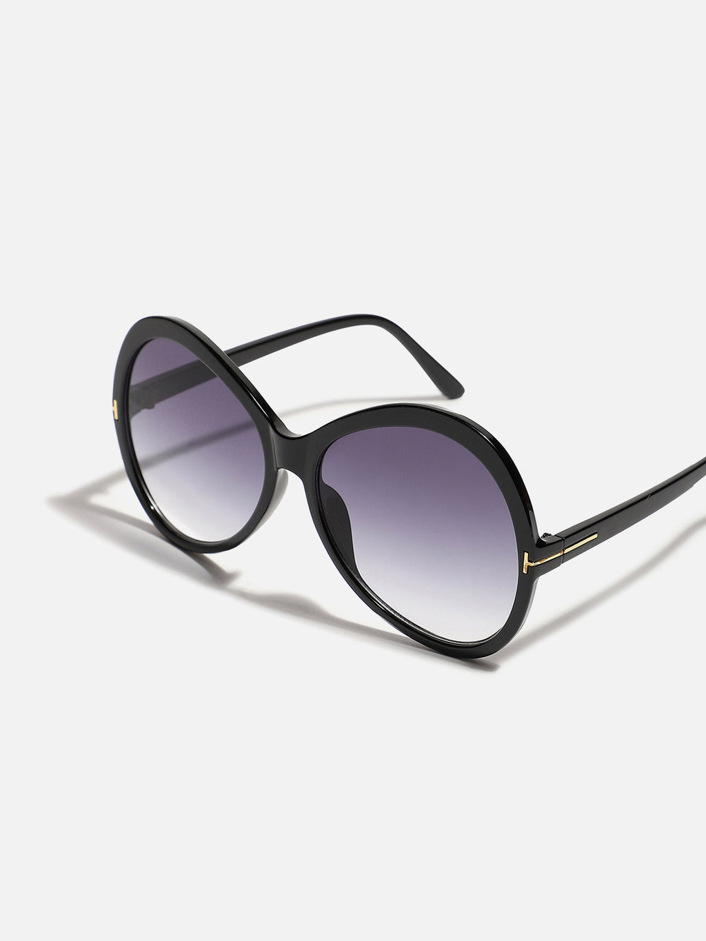 WOMEN TINTED LENS BLACK FRAME OVERSIZED SUNGLASS