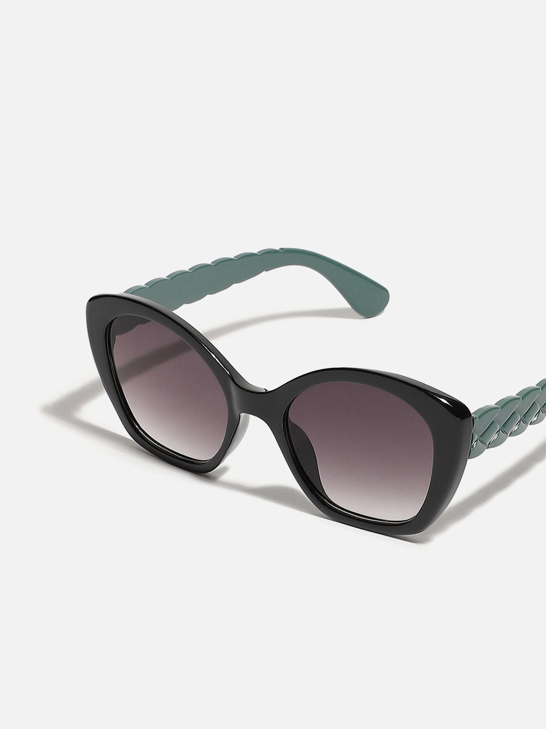 WOMEN TINTED LENS BLACK FRAME OVERSIZED SUNGLASS