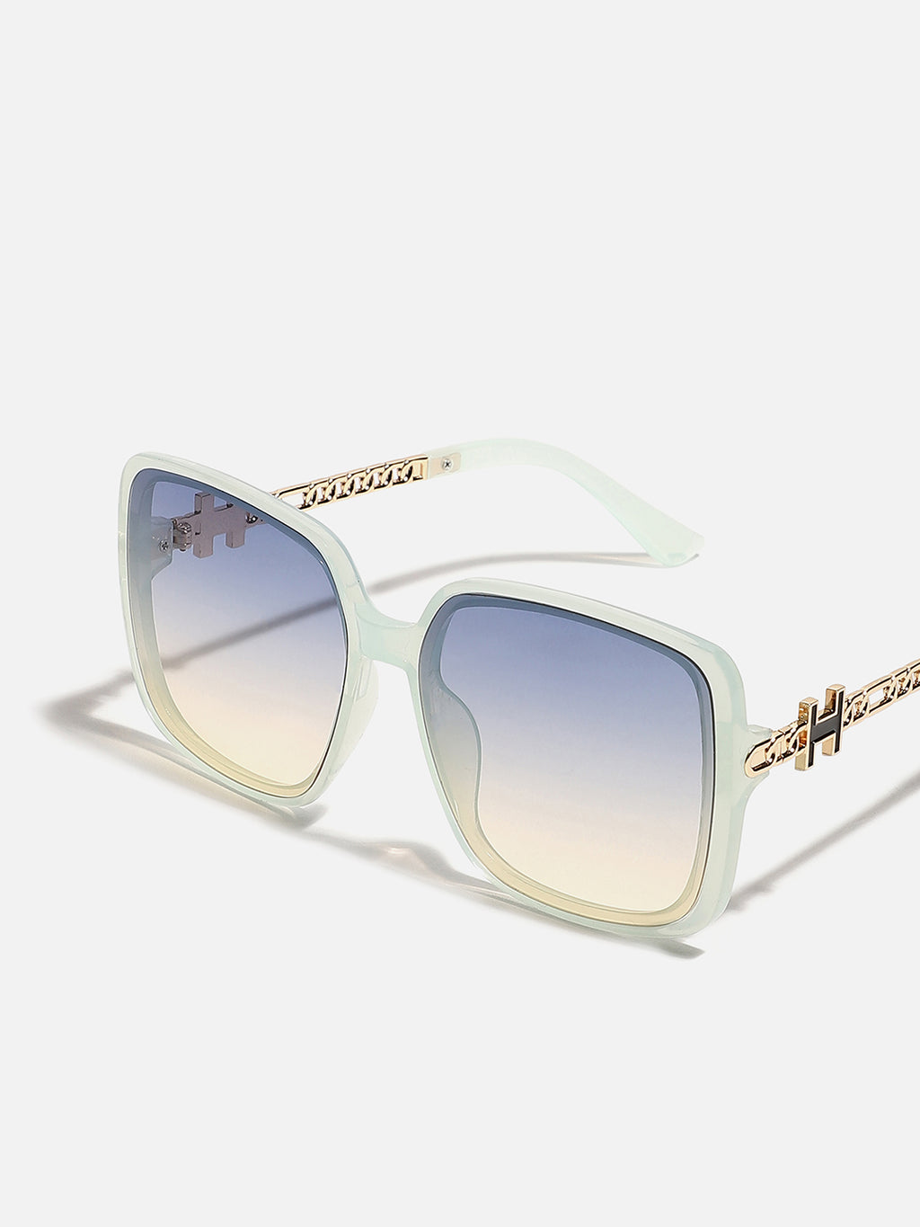 WOMEN TINTED LENS WHITE FRAME OVERSIZED SUNGLASS
