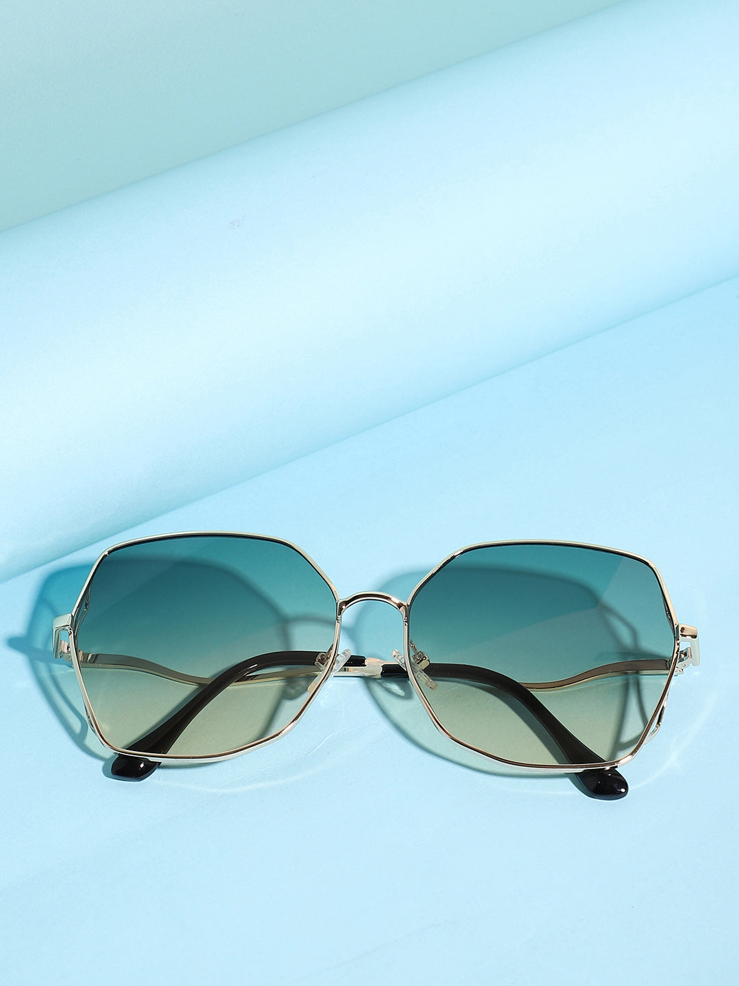 Gold Oversized Sunglass