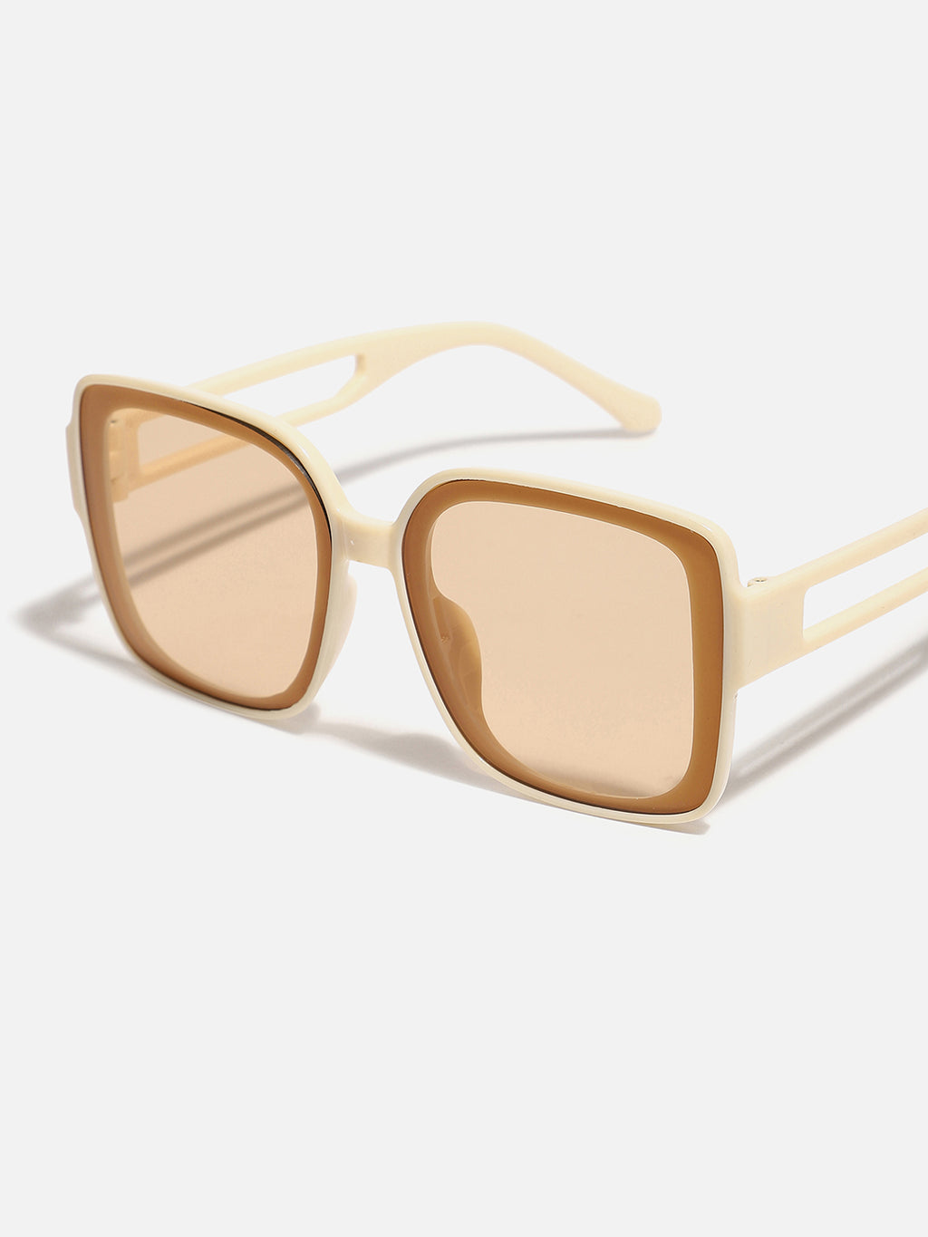WOMEN TINTED LENS WITH BEIGE FRAME OVERSIZED SUNGLASS