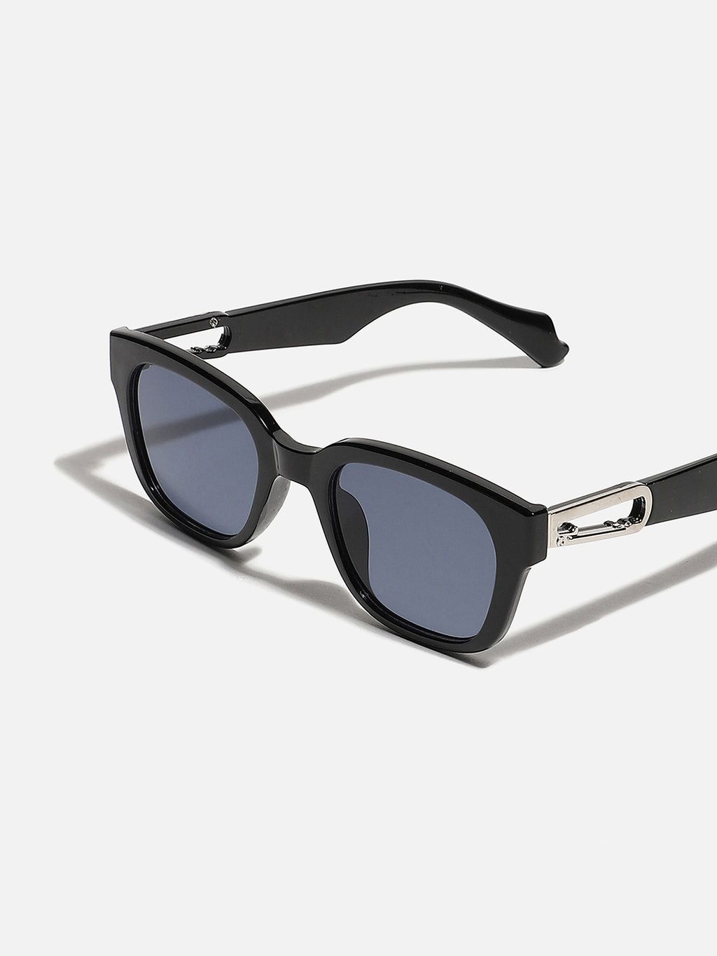 BLACK WAYFARER SUNGLASS
