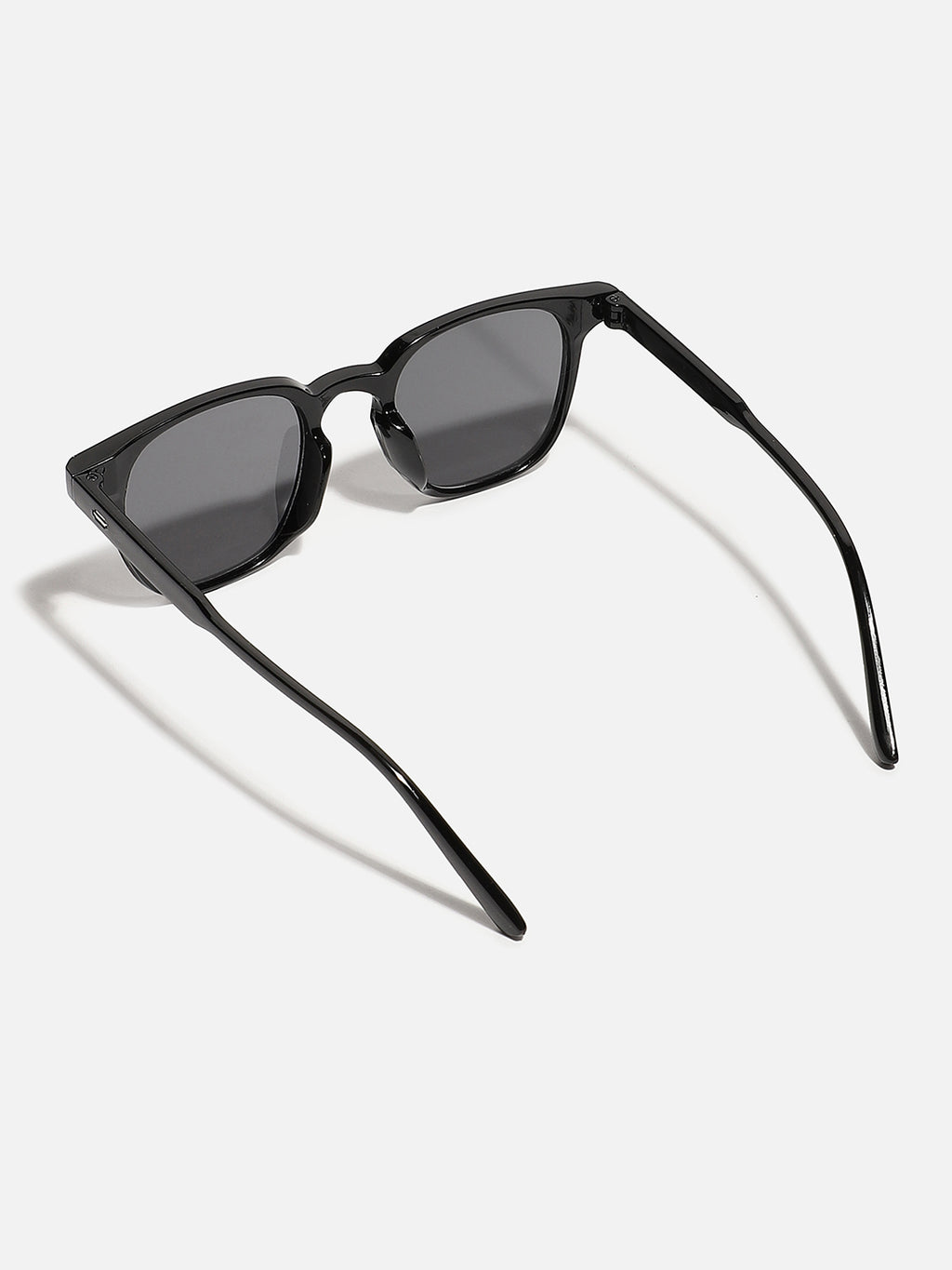 Black Wayfarer Sunglass