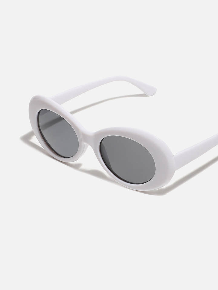 BLACK LENS, WHITE FRAME OVAL SUNGLASS