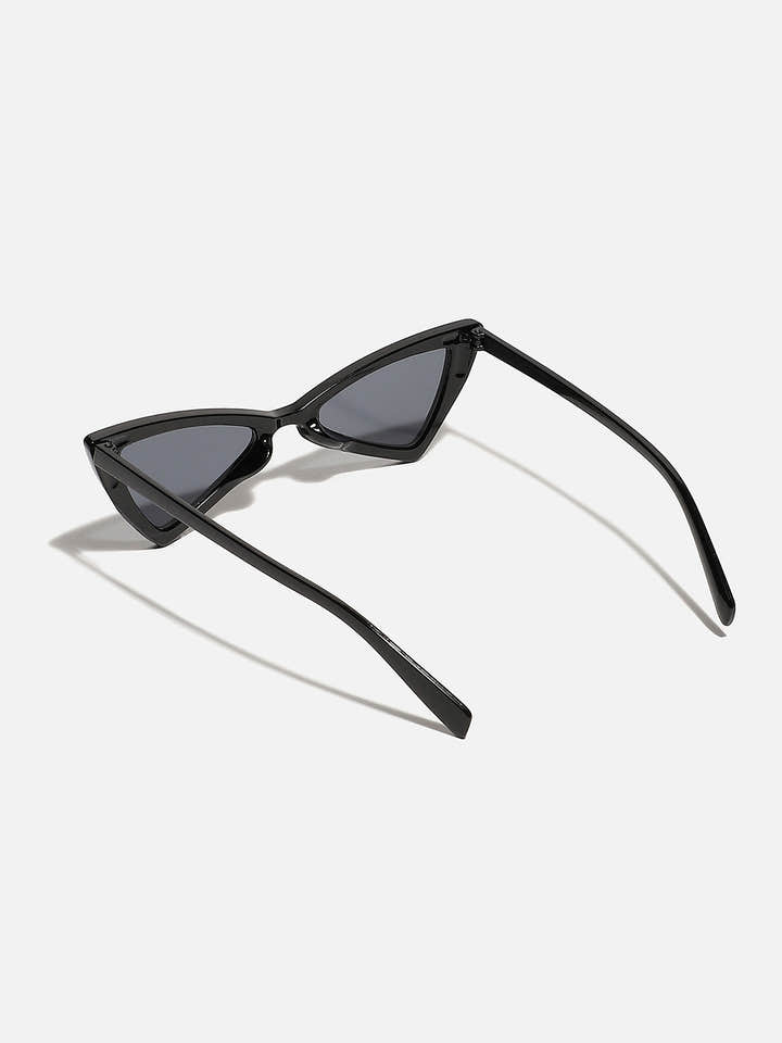 Black Frame Retro Sunglass