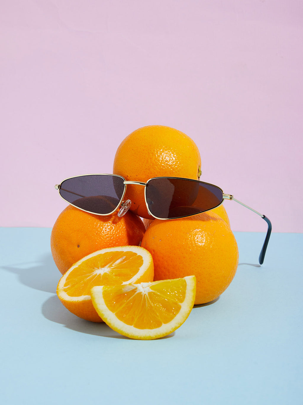 Black Frame Retro Sunglasses