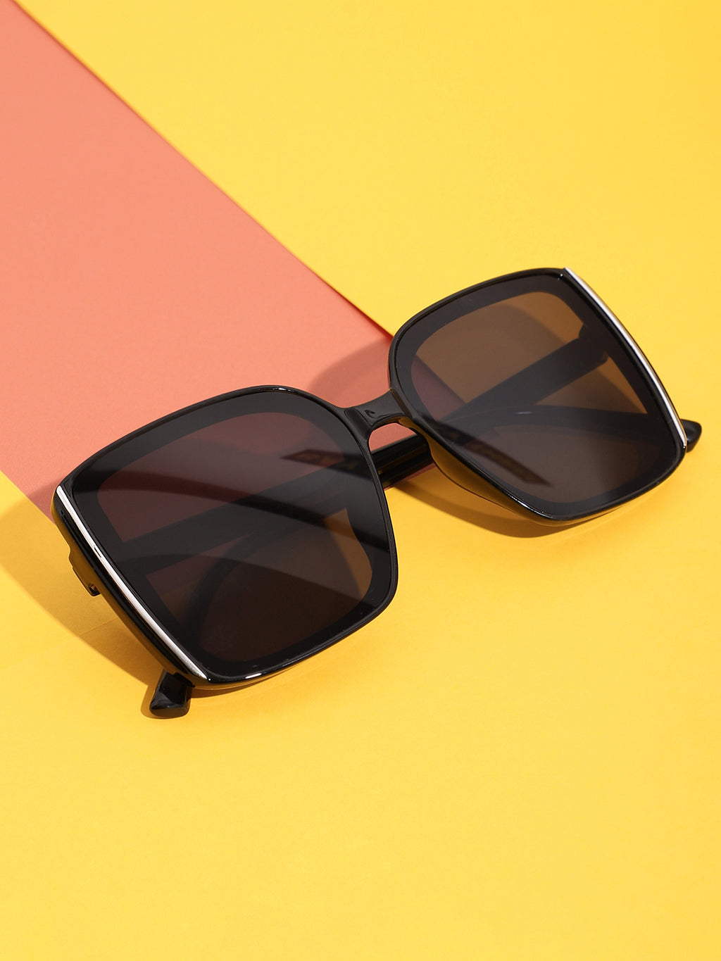 Tinted Lens Black Frame Oversized Sunglass