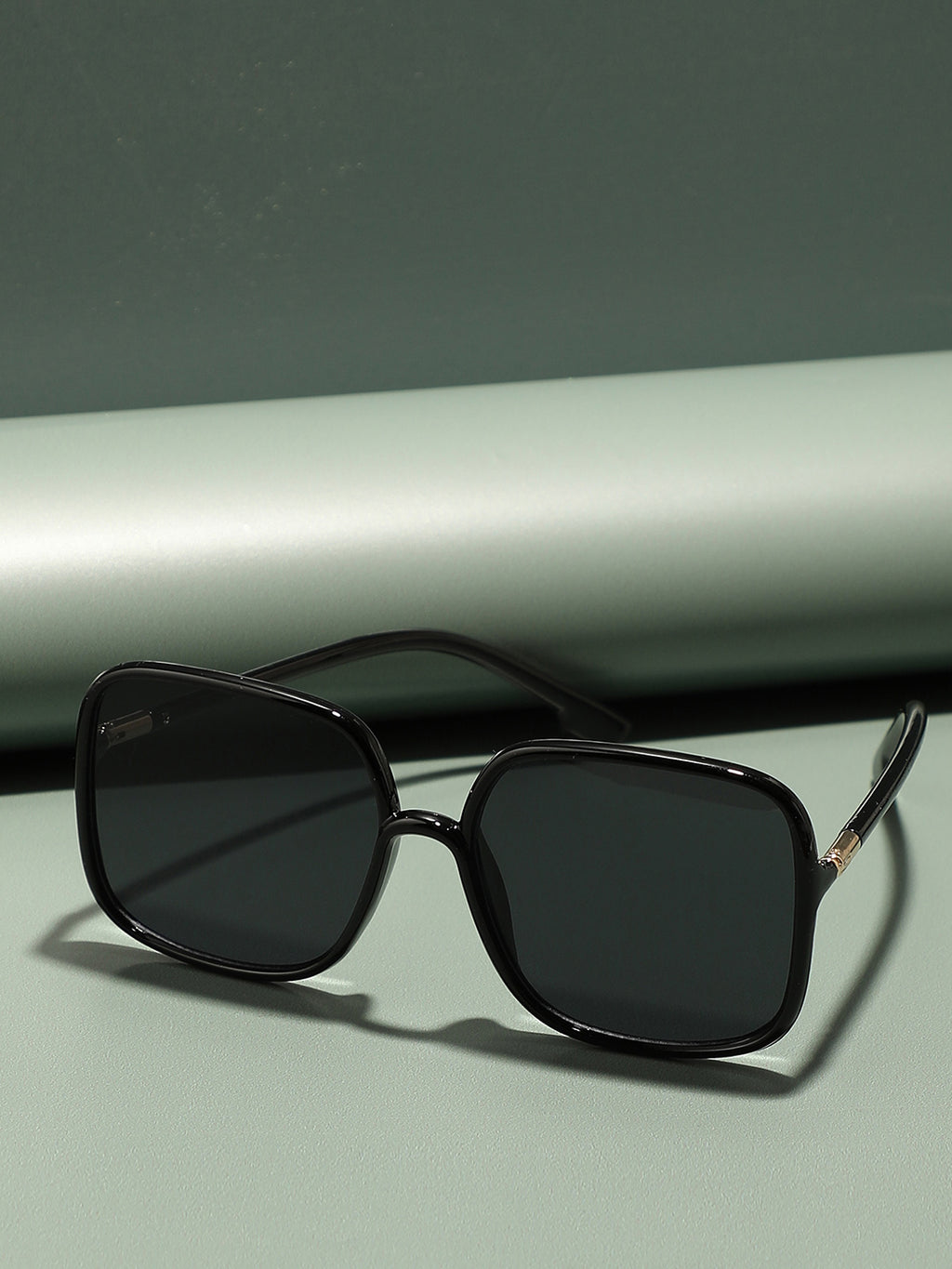 Black Rectangular Sunglass