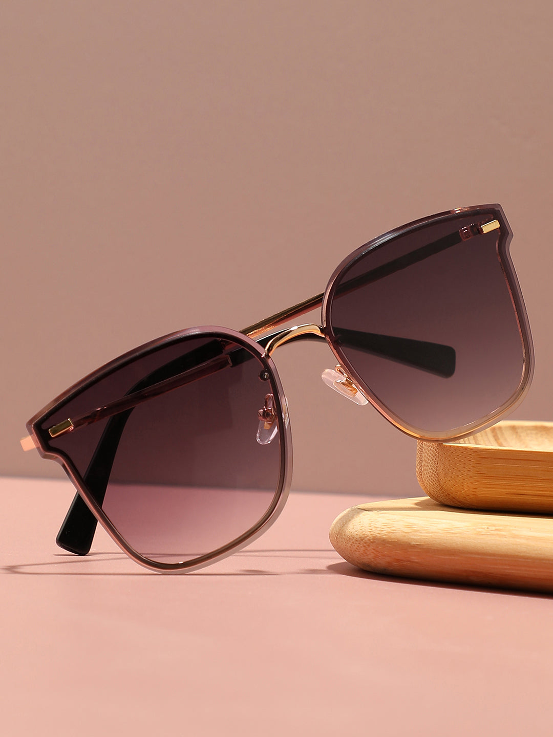 Gold Wayfarer Sunglass