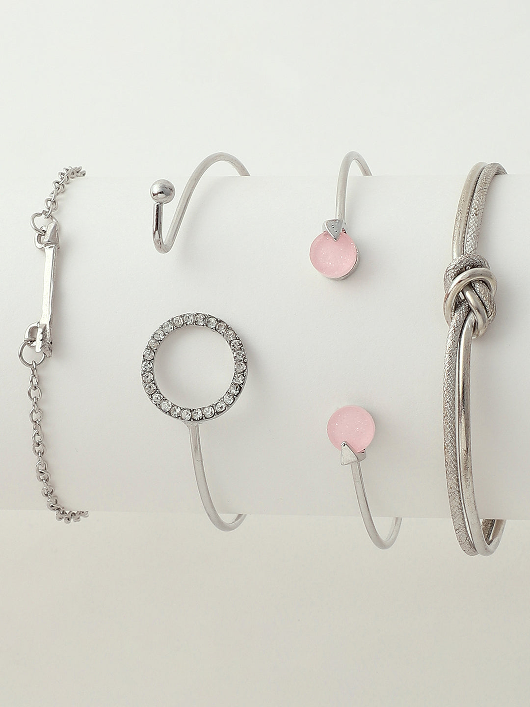 Black Analog Round Dial With Metal Mesh Strap Watch & Bracelets