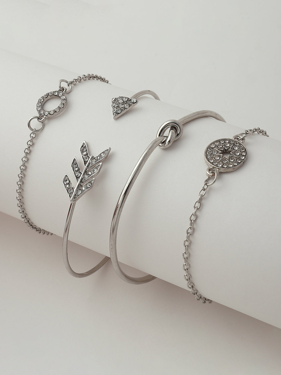 Silver Embellished Analog Round Dial With Silver Metal Mesh Strap Watch & Bracelets