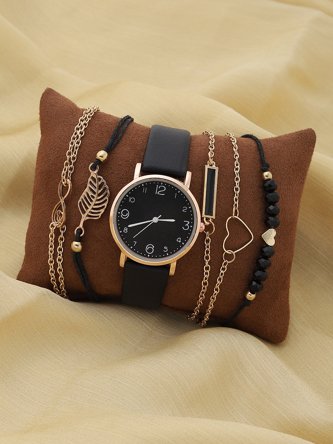 Black Analog Round Dial With Black Leather Strap Watch & Bracelets