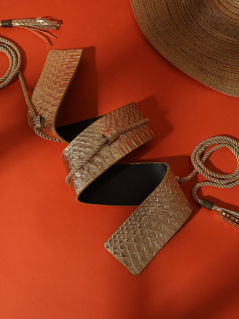 Scale Textured Waist Belt