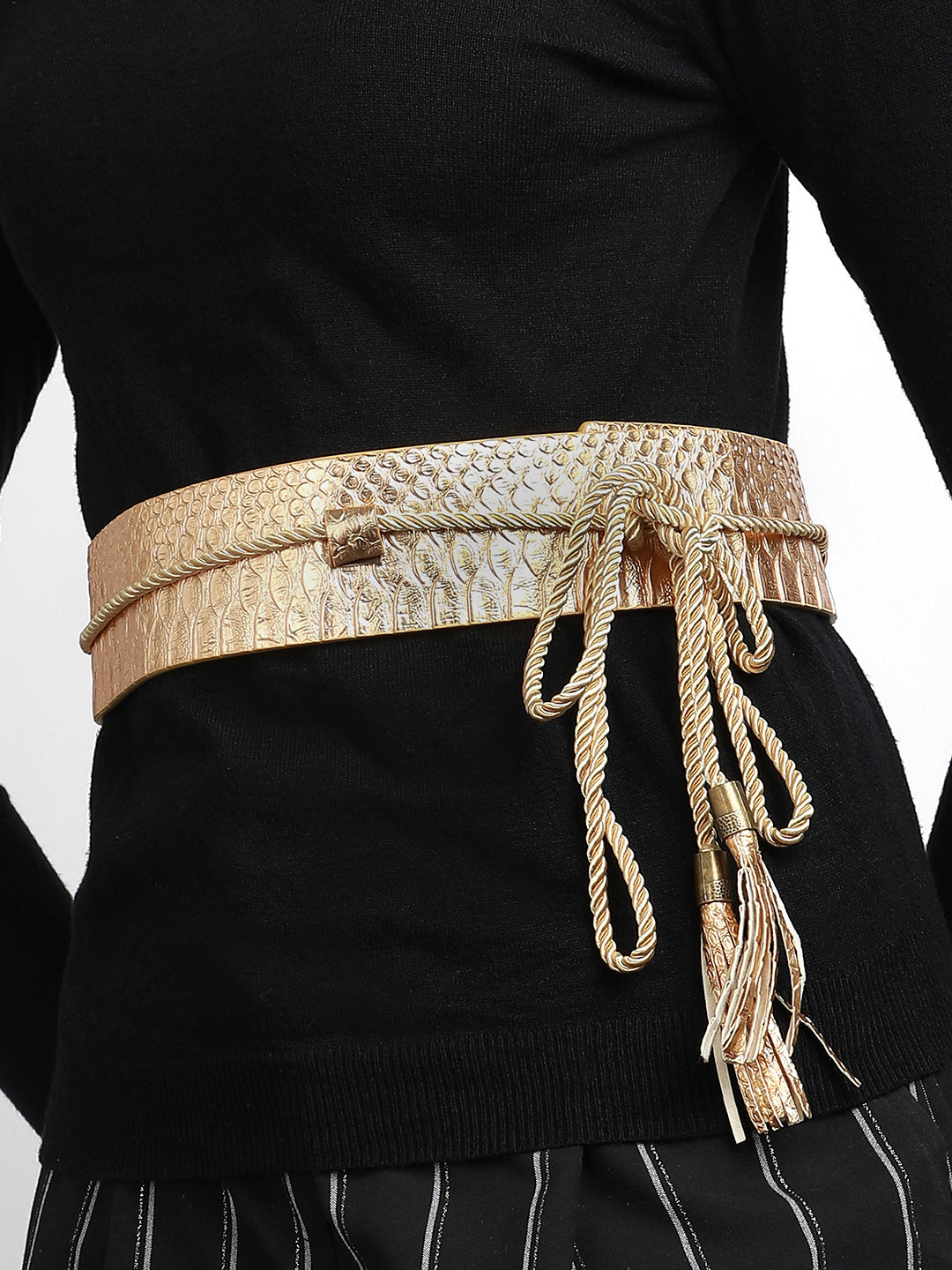 Scale Textured Waist Belt