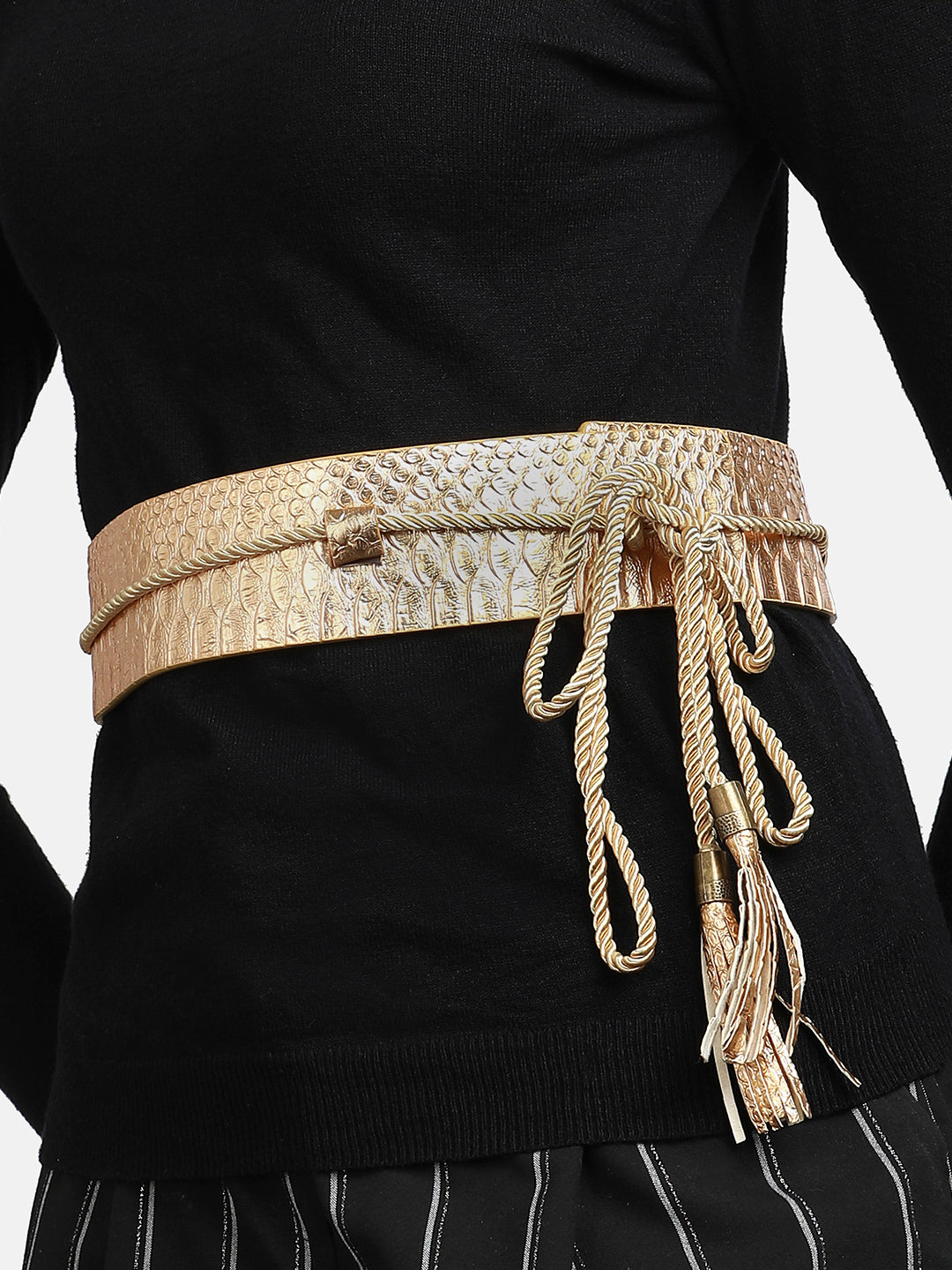 Scale Textured Waist Belt