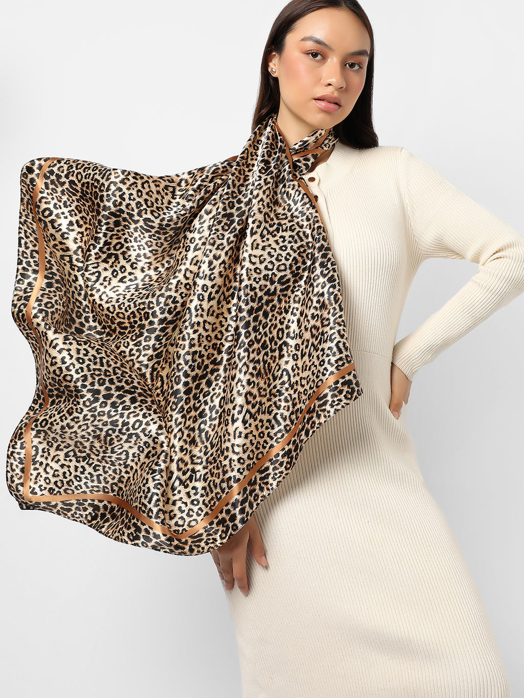 Printed Black & Beige Scarf