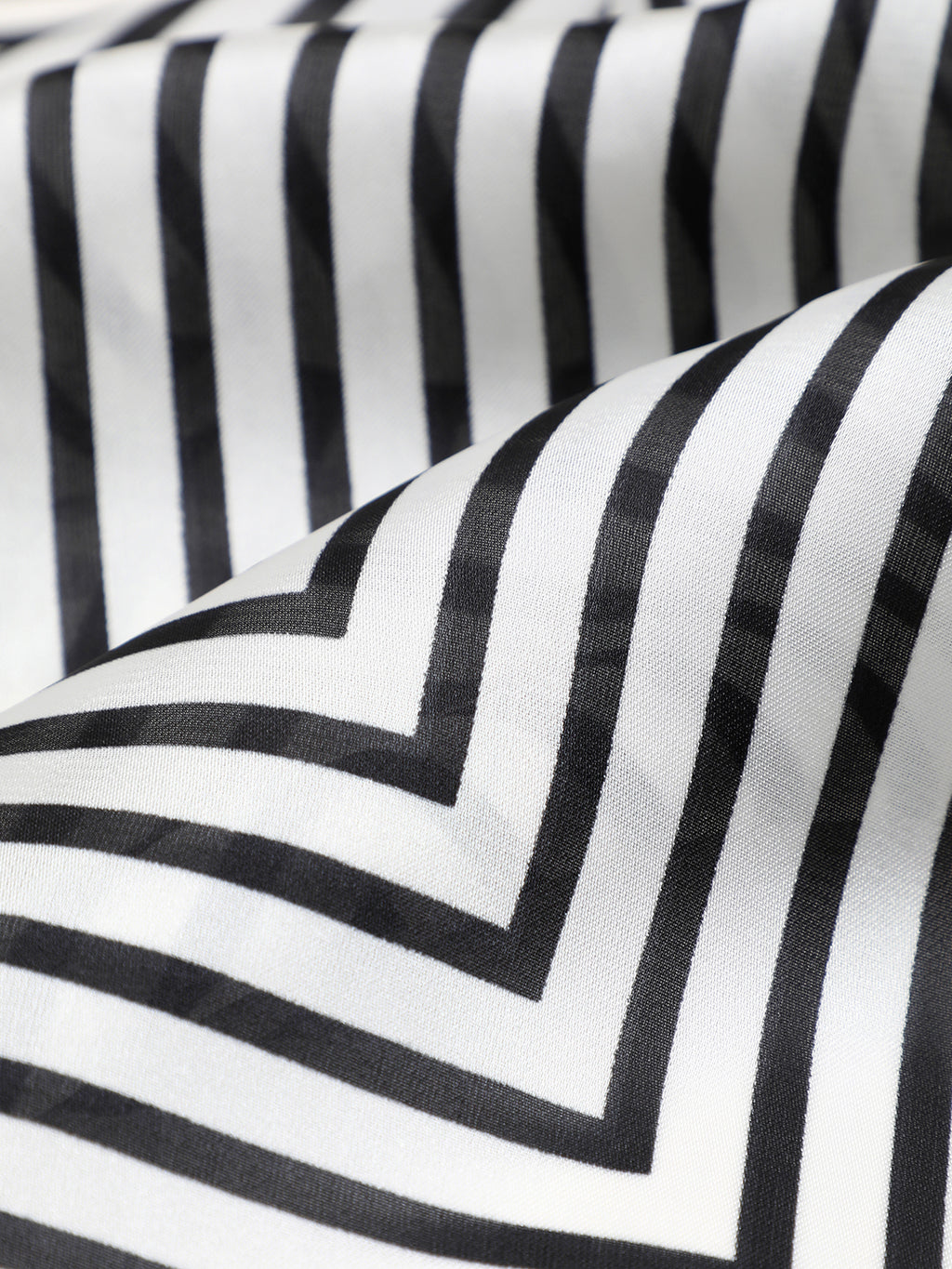 Women Stripped Black & White Scarf(Stole)