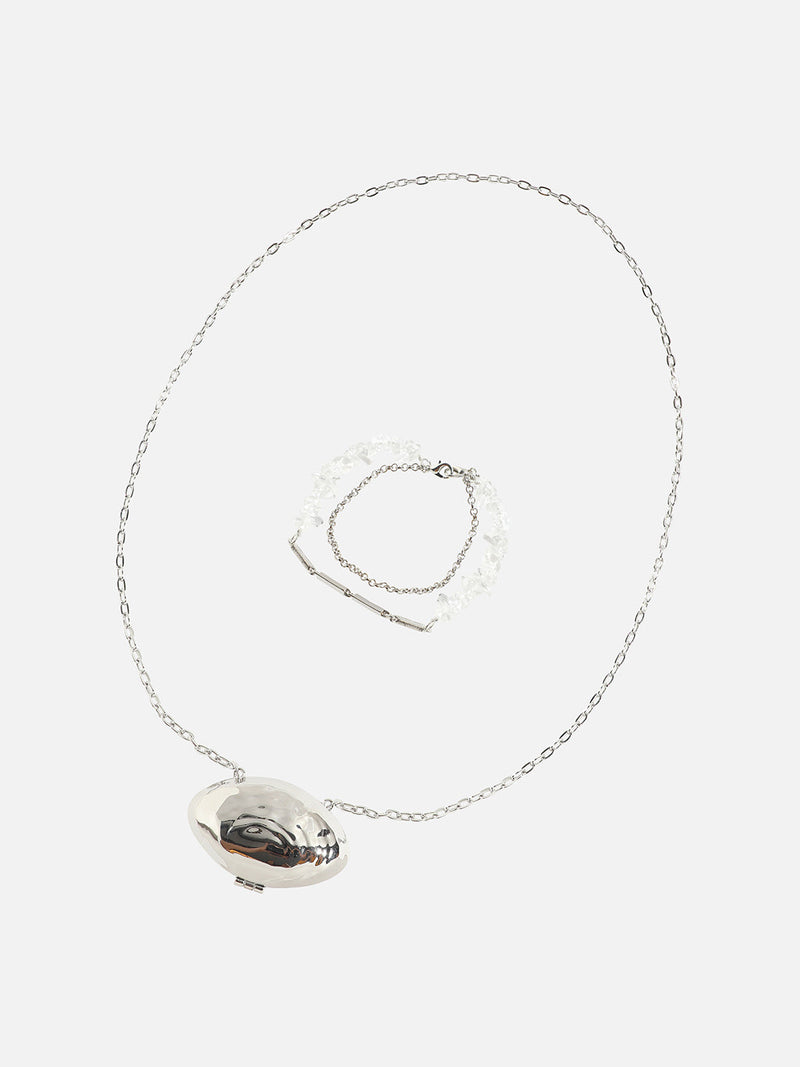 Metallic Magic: Enhancing Style With A Bodychain & Mini Purse