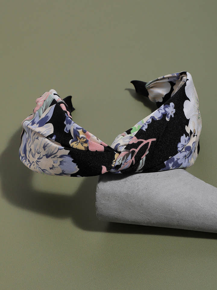 Wrapped In Style: The Chic Fabric Hairband