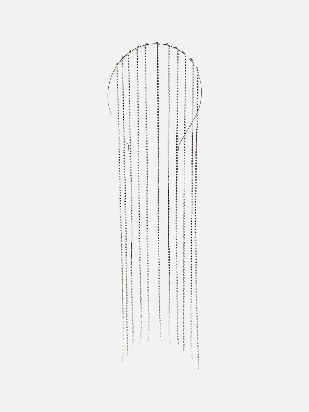 Regal Sparkle: Embracing Royalty With An Embellished Hairband