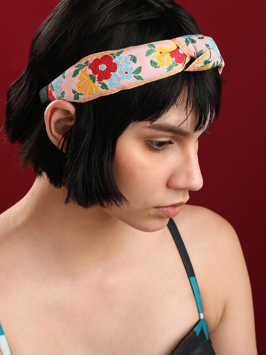 Sleek & Simple: Elevating Your Hairstyle With A Fabric Hairband