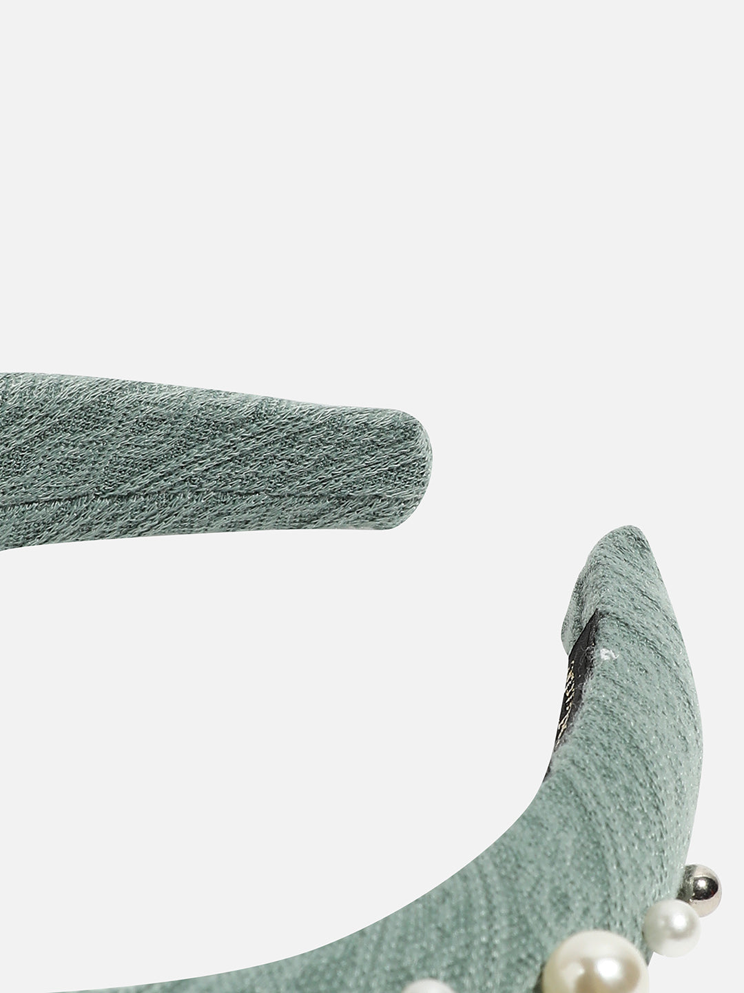 Jeweled Crown: The Embellished Hairband