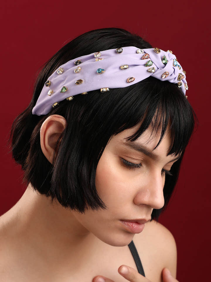 Goddess Crown: Radiate Beauty With An Embellished Hairband