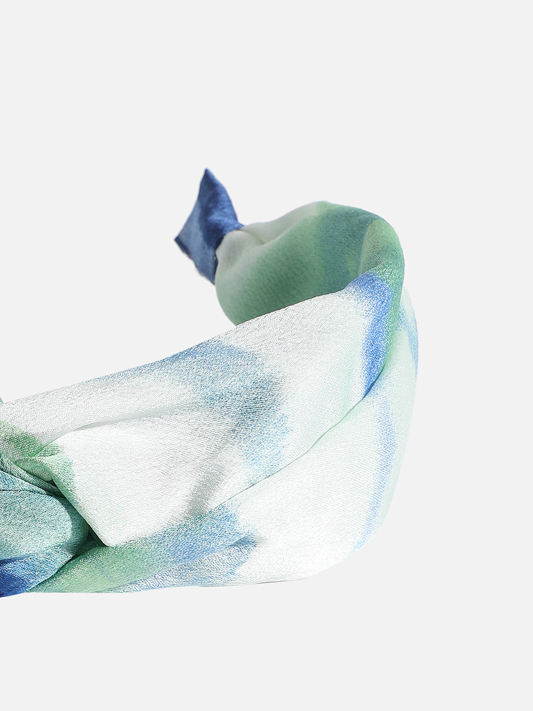 Effortless Elegance: Enhancing Your Look With A Fabric Hairband