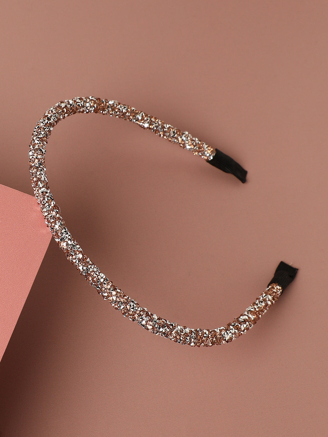 Glamour In Every Strand: The Dazzling Embellished Hairband