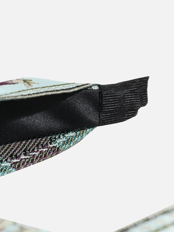 The Fabric Flair: A Stylish Twist To Your Hairstyle